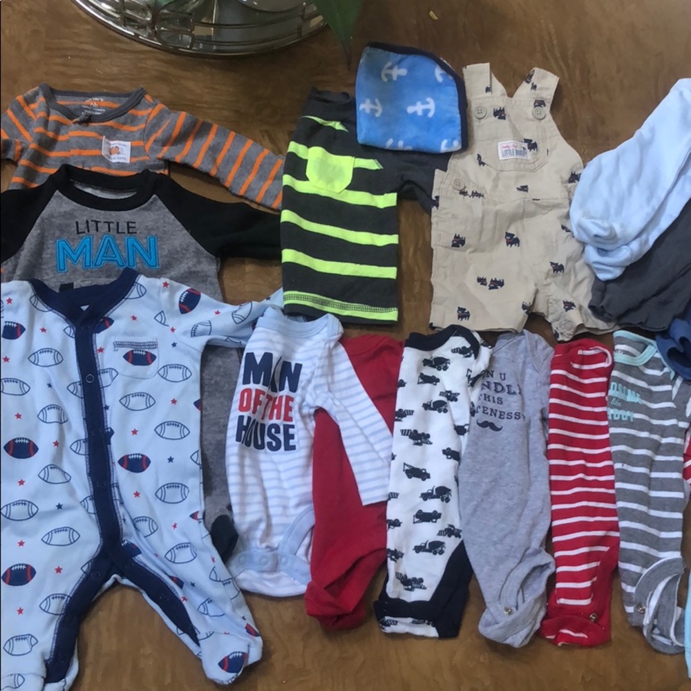 Newborn clothes